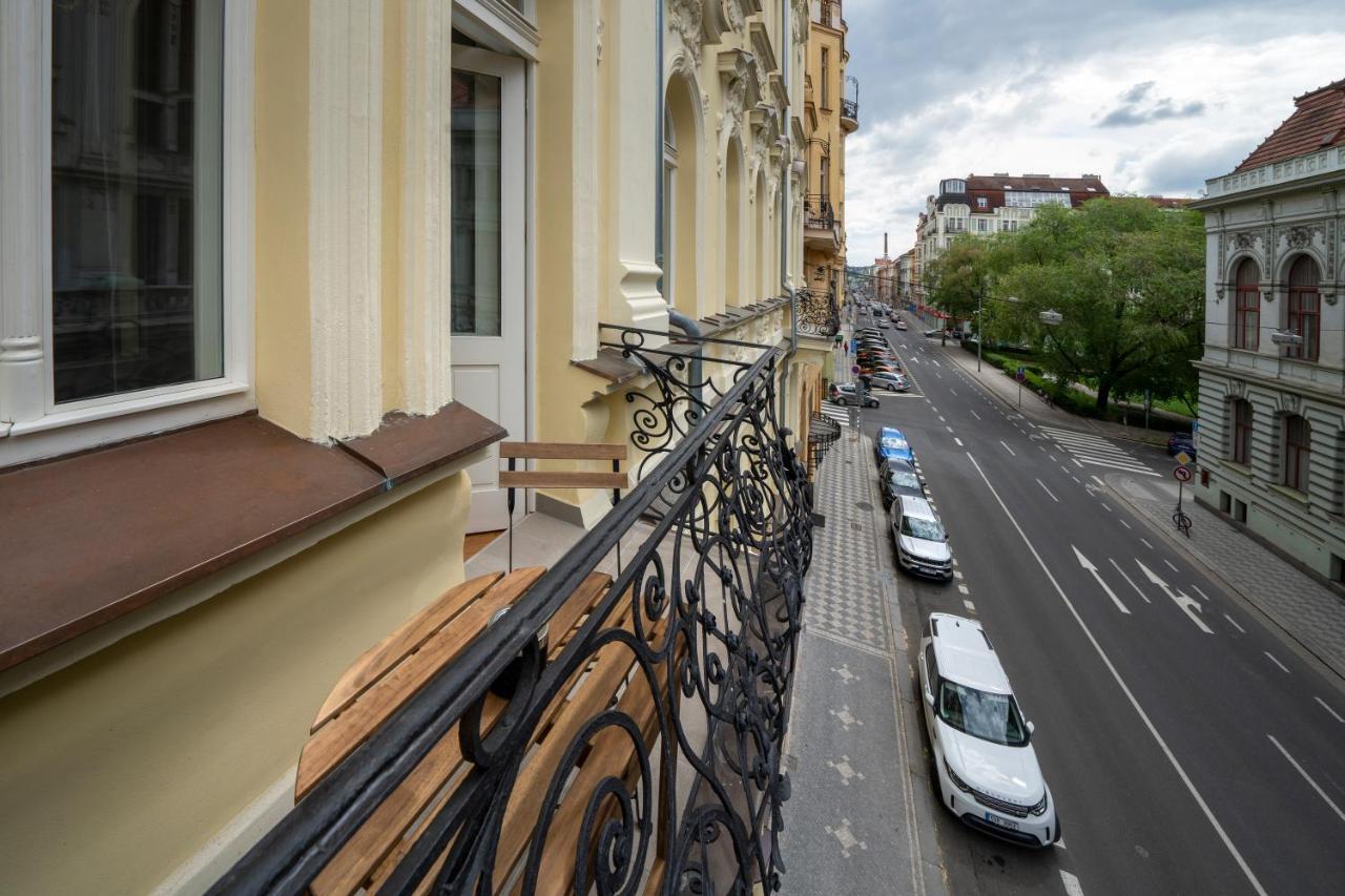 Apart Hotel Zborovska Prague Exterior photo