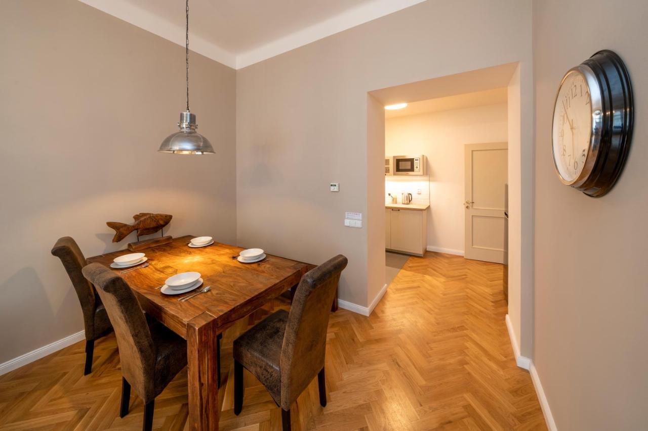 Apart Hotel Zborovska Prague Exterior photo
